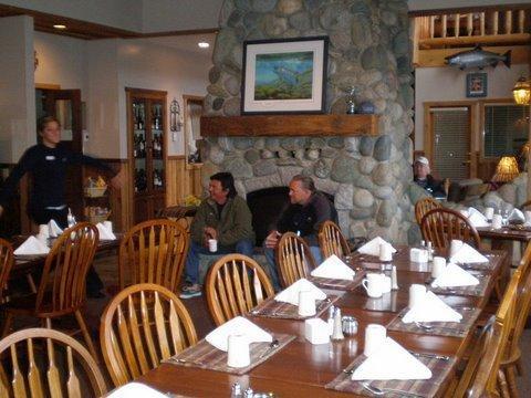 Отель Shearwater Lodge