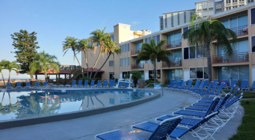 Отель Dolphin Beach Resort