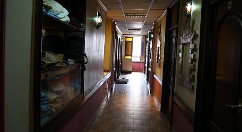 Kings Palace Hostel
