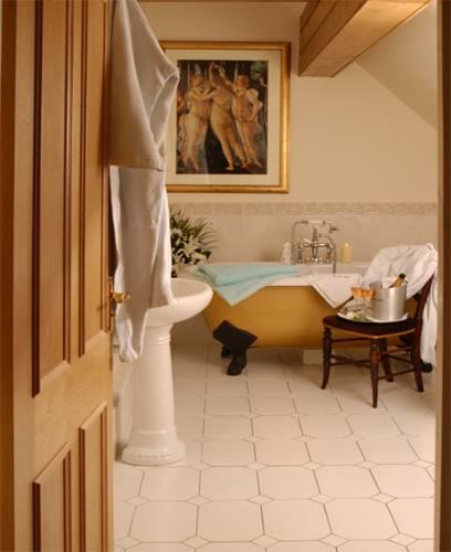 Отель Wallett's Court Dover Spa Hotel