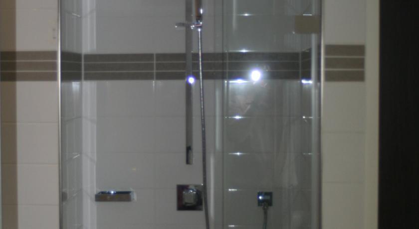 Отель Grenshotel de Jonckheer