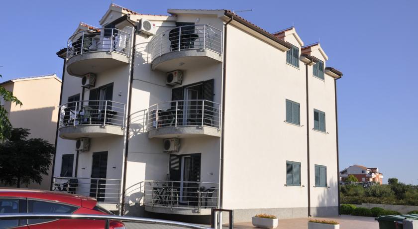 Апартаменты Villa Srima