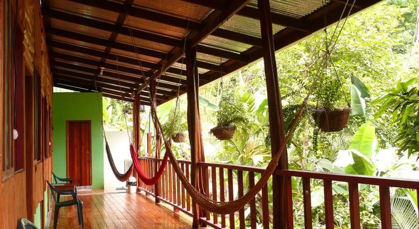 Отель Cabinas Manolo Drake Bay