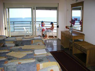 Апартаменты Thalassa House Apartments