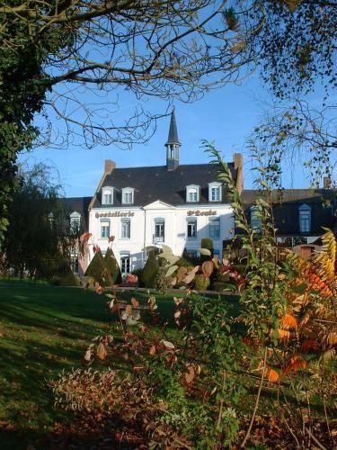 Отель Hostellerie Saint Louis