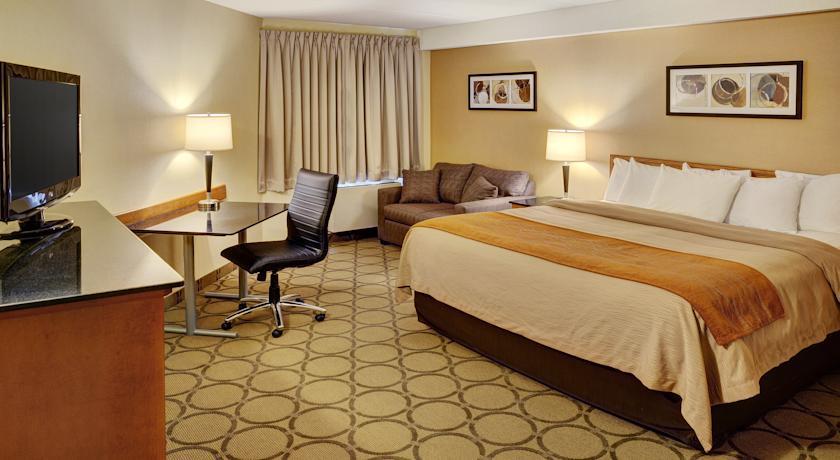 Отель Comfort Inn Waterloo