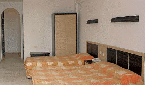 Monarts Luna Playa Hotel