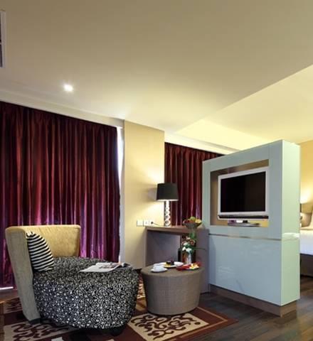 Отель Mercure Padang