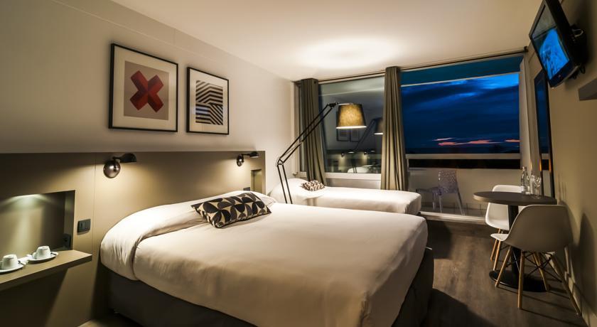 Отель Hotel de la Plage