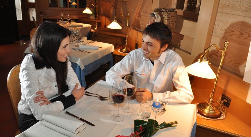 Отель Post Hotel Ristorante Tyrol