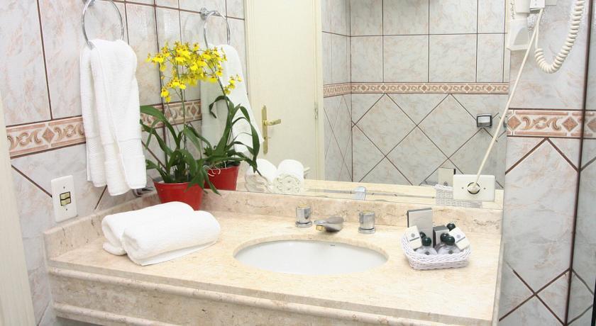Отель Hotel Serra da Estrela