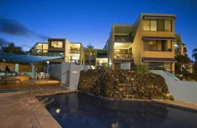 Отель Bellardoo Holiday Apartments
