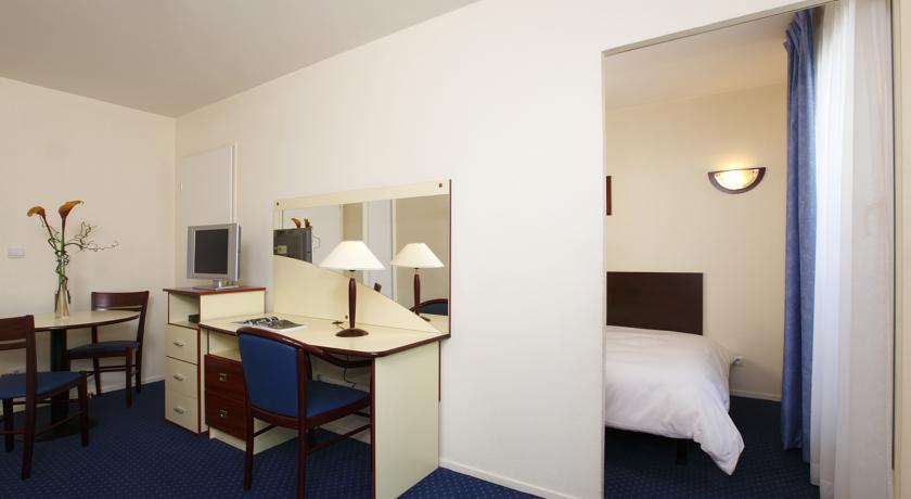 Апартаменты Appart'City Cergy-Le-Haut