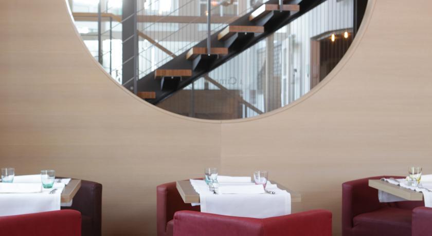 Отель Hotel Olivier