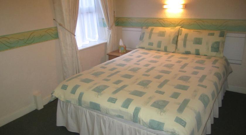 Отель Clifton Private Hotel