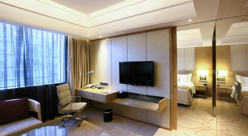 Отель Holiday Inn Chengdu Oriental Plaza
