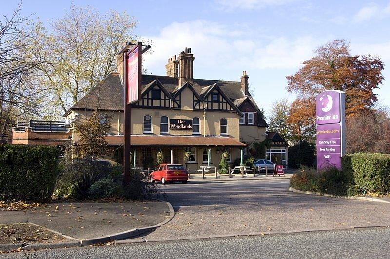 Отель Premier Inn Gravesend Central