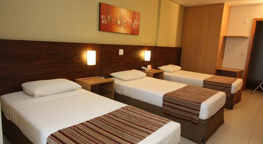 Отель Ramada Airport Hotel