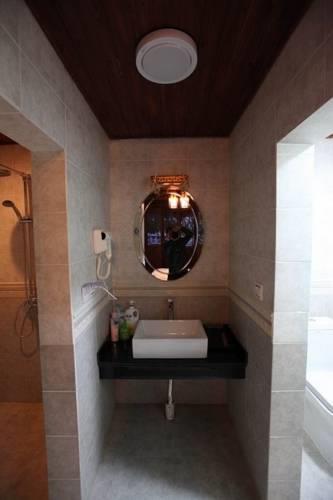 Отель Lijiang Retreat Boutique Hotel