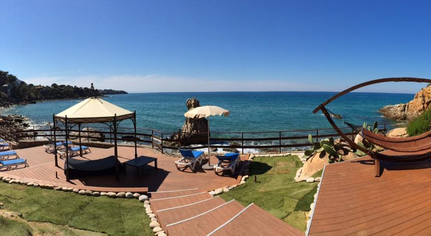 Отель Calanica Resort