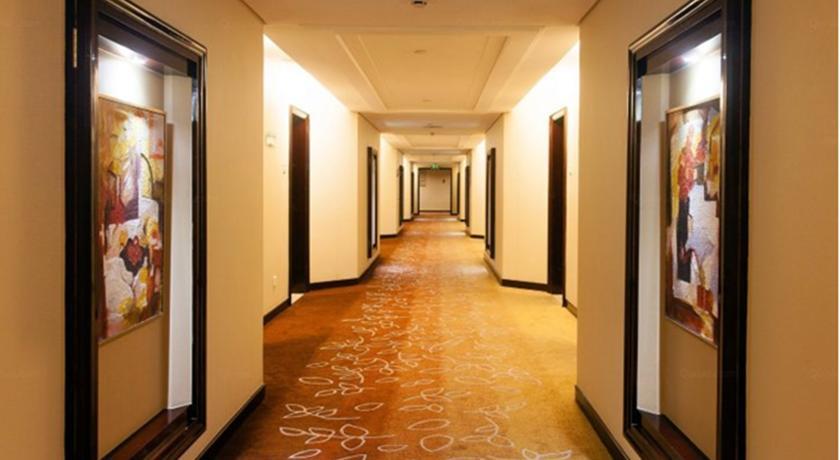 Отель Tienyow Grand Hotel