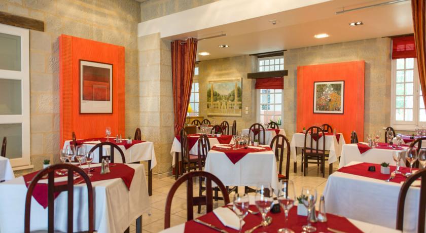 Отель Logis Domaine De La Blairie