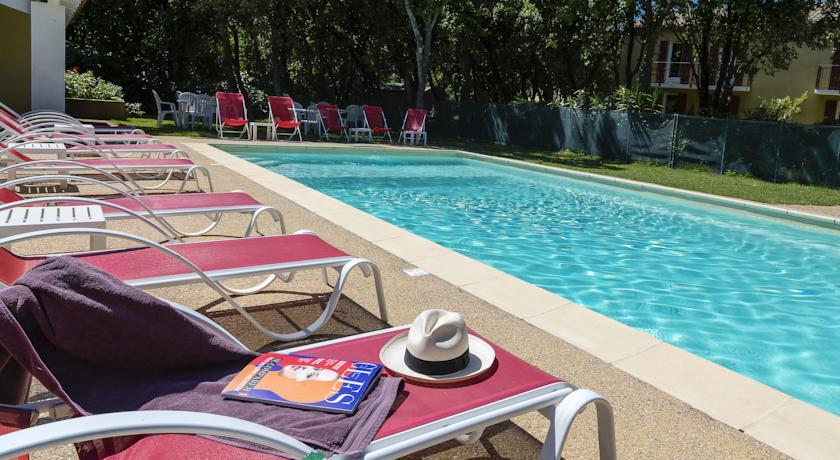 Отель La Bastide De Grignan
