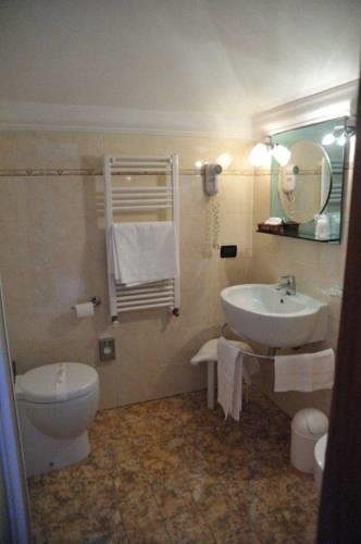 Отель Hotel Savona