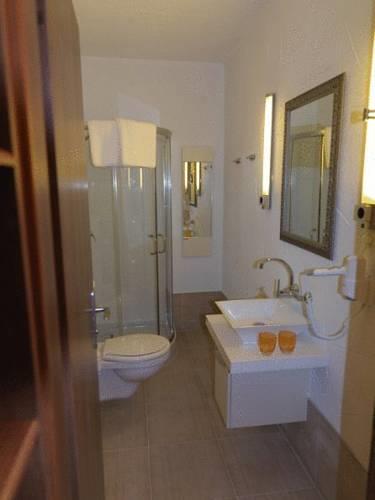 Отель Al Faro Lodge