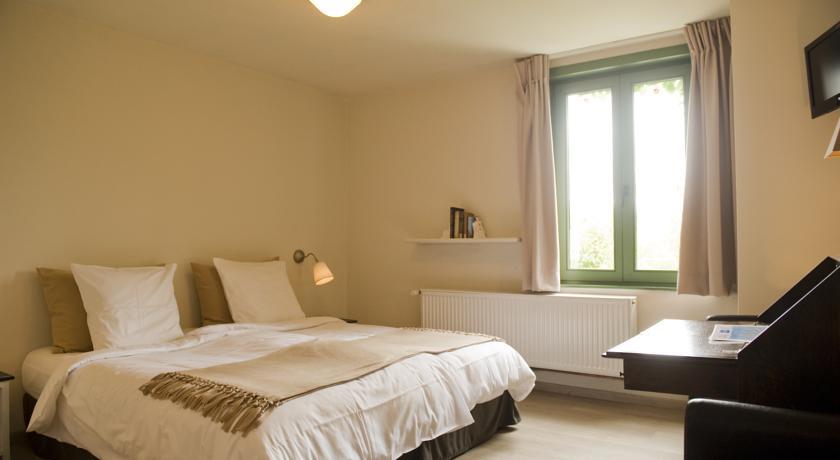 Отель Hotel Amfora