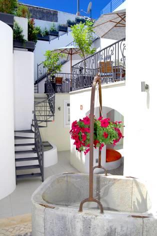 Гостевой дом Tavira House
