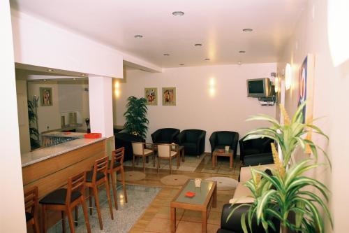 Отель Hotel Monteneve
