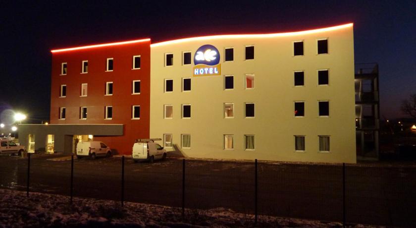 Отель Ace Hôtel Roanne
