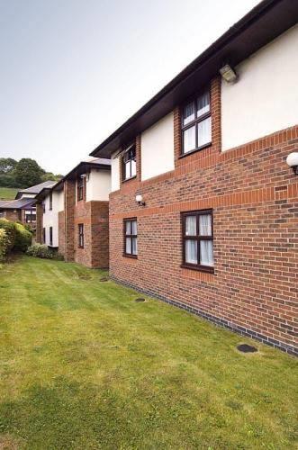 Отель Premier Inn High Wycombe/Beaconsfield