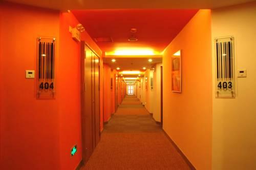 Отель Ling Garden Inn Jinan Hongjialou