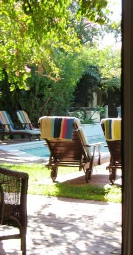 Гостевой дом Livesey Lodge Guest House