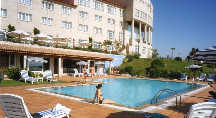 Отель Sercotel Los Abetos