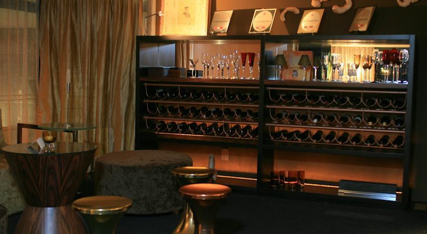 Отель Hotel Gran Marquise