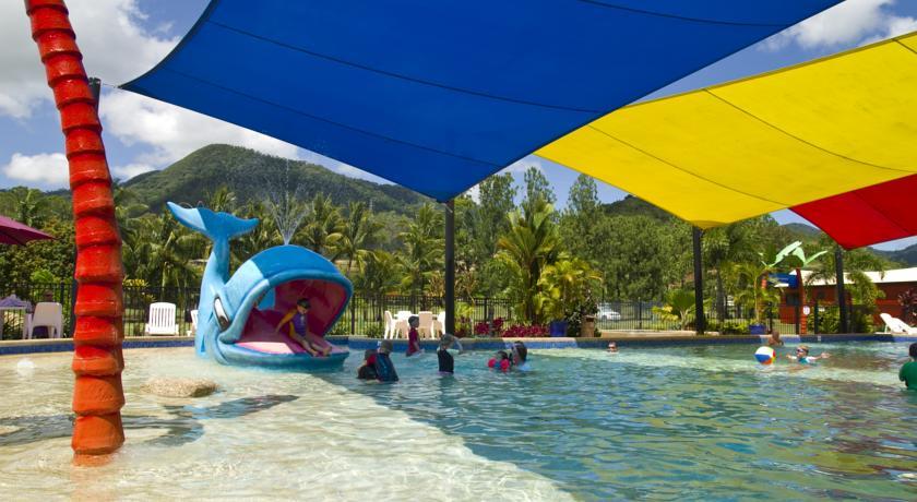 Отель Cairns Coconut Holiday Resort