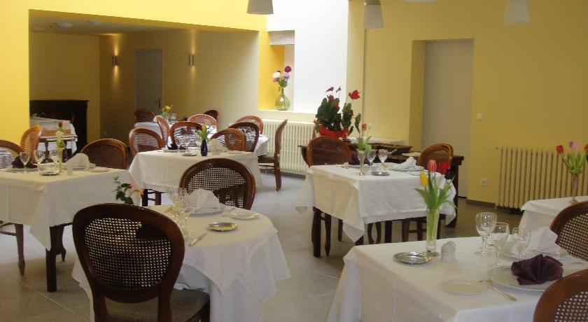 Отель Hotel L' Ecu