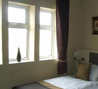 Отель The Pennine Manor Hotel