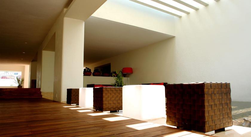 Отель Emporio Mazatlan