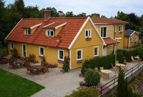 Хостел Nyckelbo Vandrarhem Och B&B