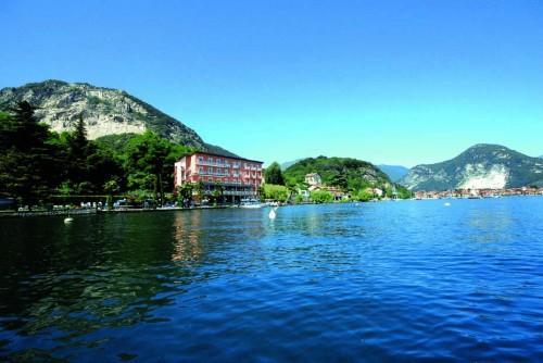 Отель Hotel Carillon