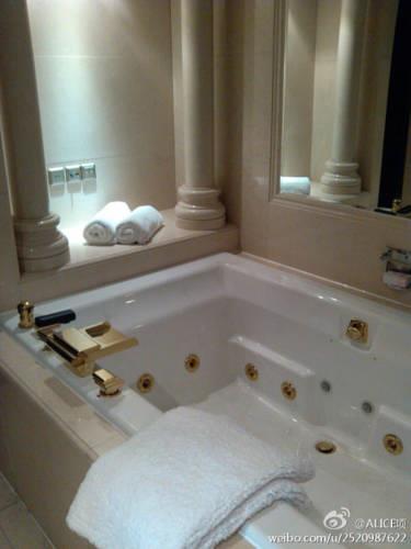 Отель Huafang Jinling International Hotel Zhangjiagang