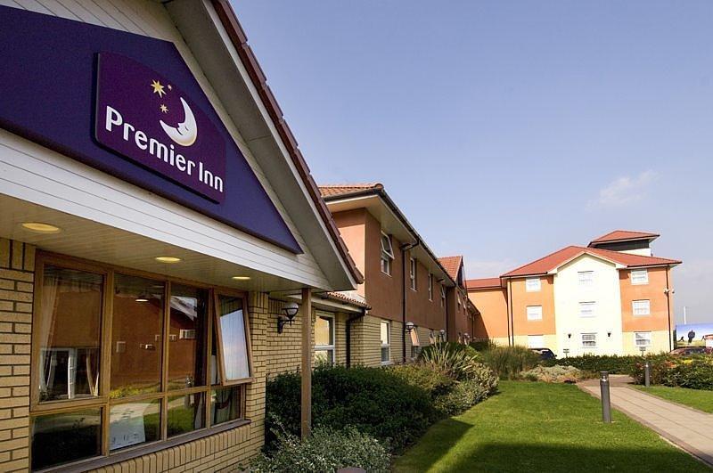 Отель Premier Inn Bridgwater