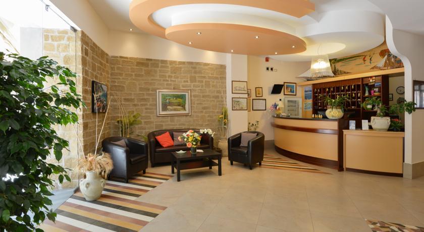 Отель Hotel La Pergola