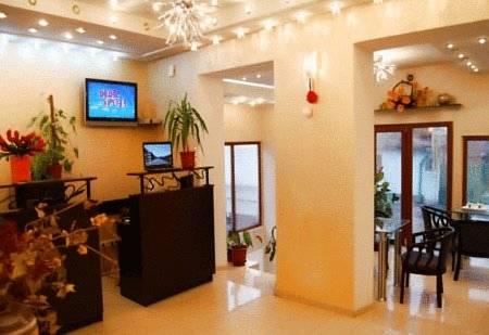 Bella Donna Hotel