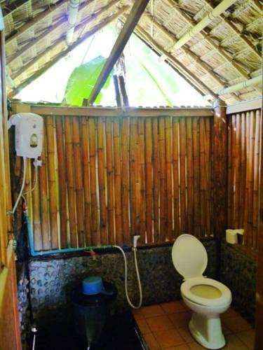 Family Hut Pai