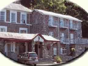 Отель Three Rivers Hotel